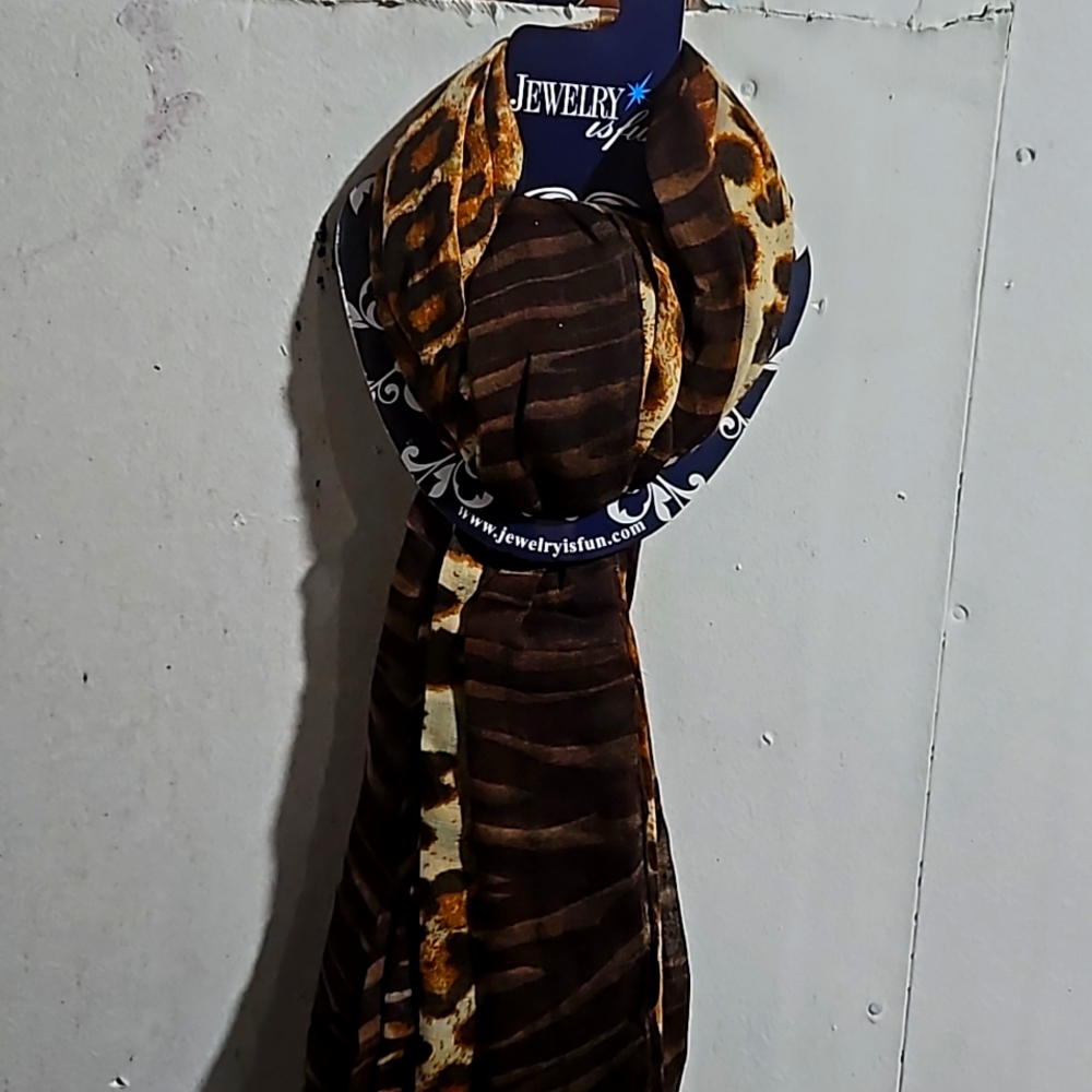 2 pk animal print scarves